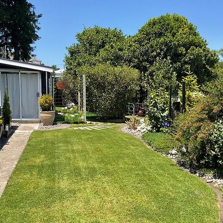 Orange Tree Cottage - Garden Hideaway Whanganui Ngoại thất bức ảnh